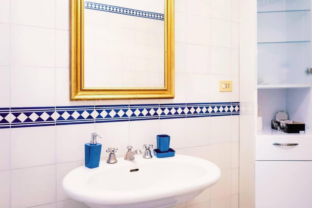 Apartament The Attico Chic Urban Free Parking Bolonia Zewnętrze zdjęcie
